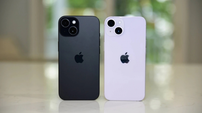 iPhone-15-vs-iPhone-14-last-years-Pro-in-disguise