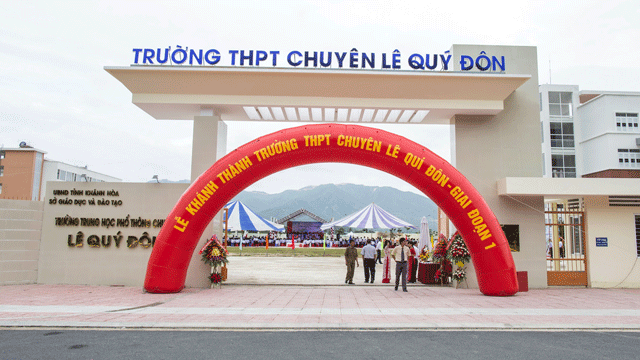 Ten-1-nha-bac-hoc-lung-danh-cua-lich-su-viet-nam-duoc-dat-cho-nhieu-truong-thpt-chuyen-nhat-ca-nuoc-8