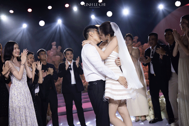 Can-canh-can-ho-cao-cap-hoa-hau-do-ha-va-doanh-nhan-viet-vuong-sinh-song-sau-dam-duoi-co-tich-5