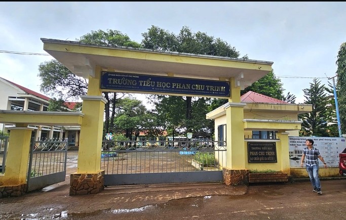 bgh-truong-mien-nui-chot-phuong-an-cuoi-sau-khi-phu-huynh-choang-voi-so-tien-thu-dau-nam-hoc