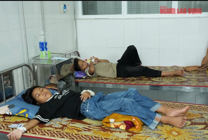sau-su-co-40-hoc-sinh-nhap-vien-nghi-ngo-doc-laot-giao-vien-ky-don-to-cao-nu-pho-hieu-truong-1