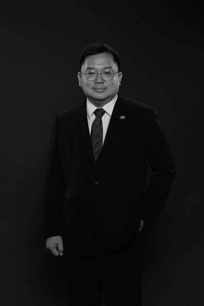 thong-tin-chi-tiet-tang-le-ong-hoang-nam-tien-gia-dinh-co-1-luu-y-nhan-nhu-danh-cho-khach-den-vieng-1