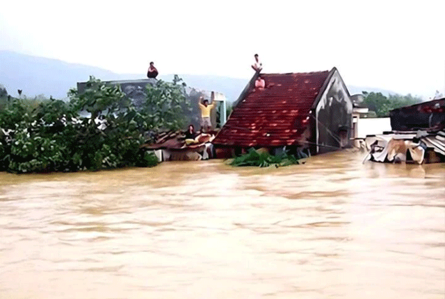 Cap-nhat-tinh-hinh-mua-lu-o-gia-lai-ubnd-tinh-gia-lai-xin-ho-tro-khan-2000-tan-gao-cho-nguoi-dan