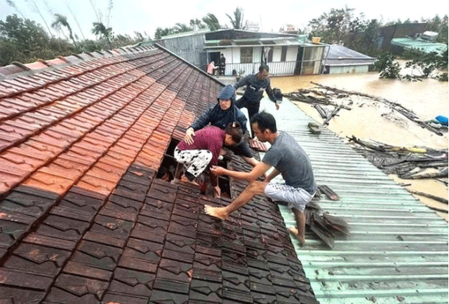 Cap-nhat-tinh-hinh-mua-lu-o-gia-lai-ubnd-tinh-gia-lai-xin-ho-tro-khan-2000-tan-gao-cho-nguoi-dan-2