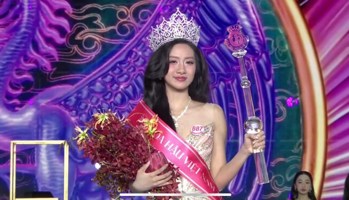 tat-ca-nhung-thong-tin-chi-tiet-ve-hoa-hau-viet-nam-2024-he-lo-gia-canh-it-ai-biet-cua-ha-truc-linh-15