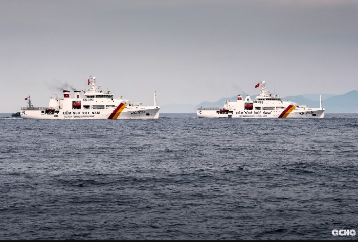 hinh-anh-hung-trang-ve-suc-manh-hai-quan-nhan-dan-viet-nam-tai-dieu-binh-a80-tren-bien-cam-ranh-10