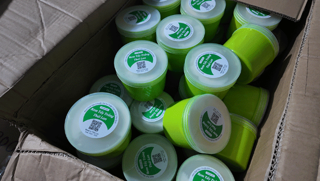 Tphcm-tinh-tiet-gay-am-anh-vu-san-xuat-loat-my-pham-gia-mang-nhieu-nhan-hieu-noi-tieng-2