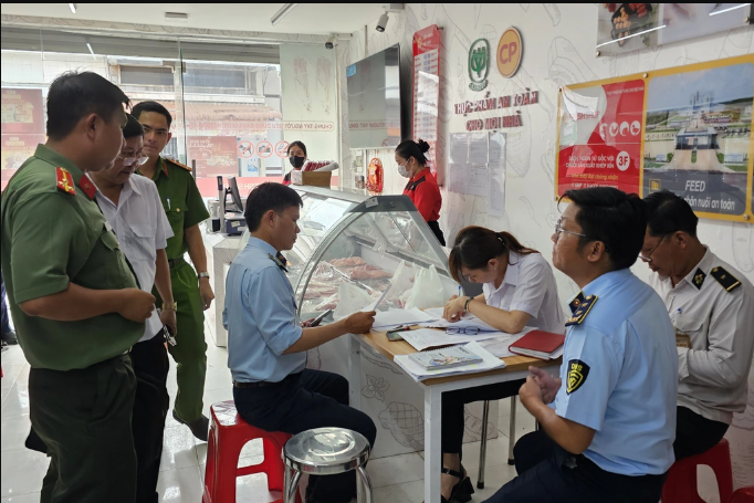 so-nn-mt-tinh-soc-trang-thong-tin-nong-ve-anh-heo-benh-duoc-cong-ty-cp-tra-tron-ban-ra-thi-truong-2