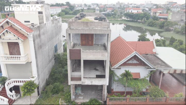 Vu-1-lo-dat-cap-2-so-do-o-hai-phong-kho-chu-xay-nha-sap-hoan-thien-phai-bo-hoang-di-thue-tro-o-5