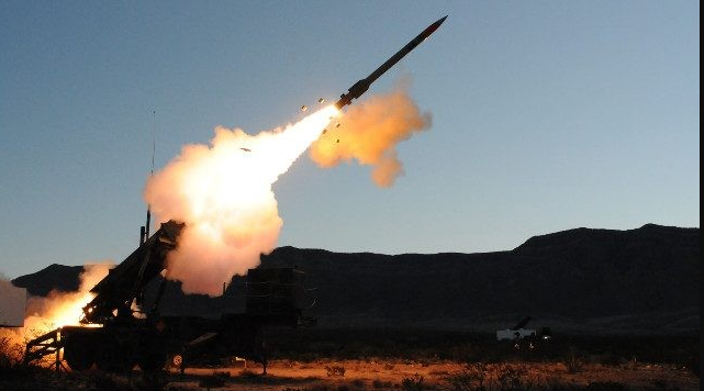 Ukraine-tiep-tuc-nhan-vu-khi-quan-su-giua-luc-tt-putin-keu-goi-dam-phan-thanh-vien-nato-bi-reo-ten
