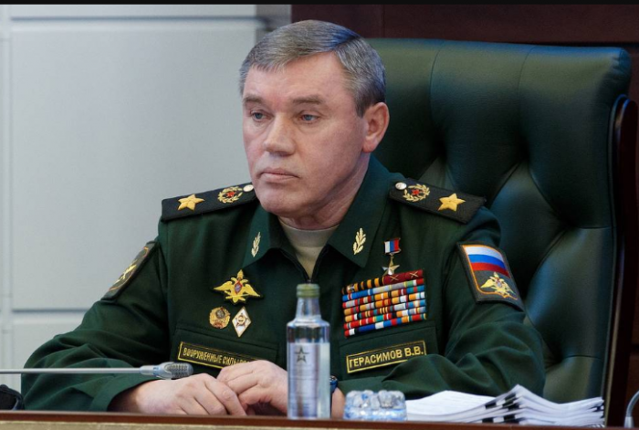 Nong-nga-vua-co-tuyen-bo-gay-chan-dong-khi-ukraine-giuong-co-trang-sau-3-nam-xung-dot-2