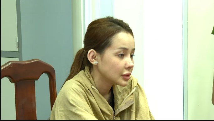 He-lo-dong-co-thuc-su-khien-luong-bang-quang-lien-tuc-dang-bai-khoc-than-sau-khi-ngan-98-bi-bat