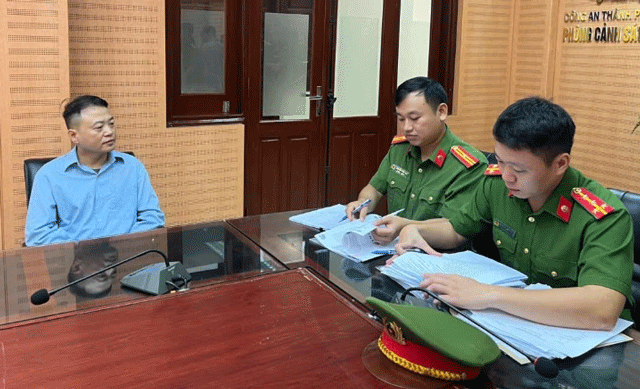 Lat-tay-qua-trinh-shark-binh-thuc-hien-hanh-vi-lua-dao-rut-vi-117-ty-cua-30000-nha-dau-tu