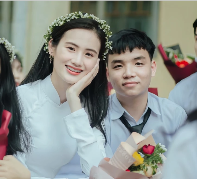 he-lo-ly-do-thuc-su-khien-hoa-hau-y-nhi-va-ban-trai-khong-con-xuat-hien-ben-canh-nhau-suot-1-nam-qua-6