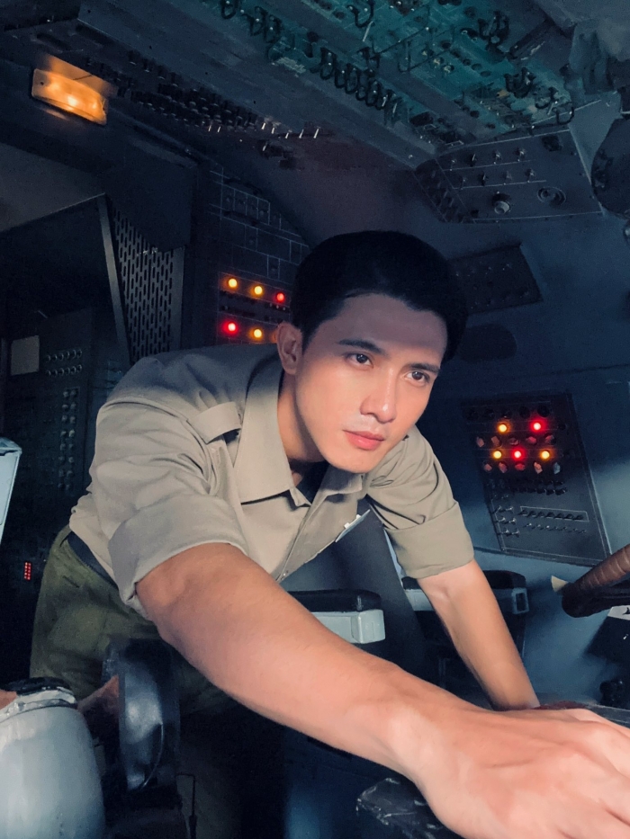 netizen-rot-rao-tim-info-co-pho-nguyen-huy-khanh-trong-tu-chien-tren-khong-sau-canh-quay-2-giay-dep-dien-5