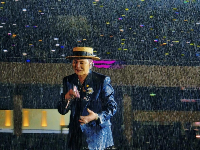 g-dragon-chay-het-minh-duoi-mua-tai-my-dinh-dem-nhac-di-vao-lich-su-voi-hang-chuc-nghin-fan-viet-6