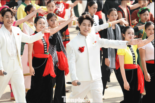 Trach-nhiem-xa-hoi-cua-nghe-si-trong-tung-con-chu-hanh-dong-bai-hoc-tu-su-co-cua-tranh-thanh-5