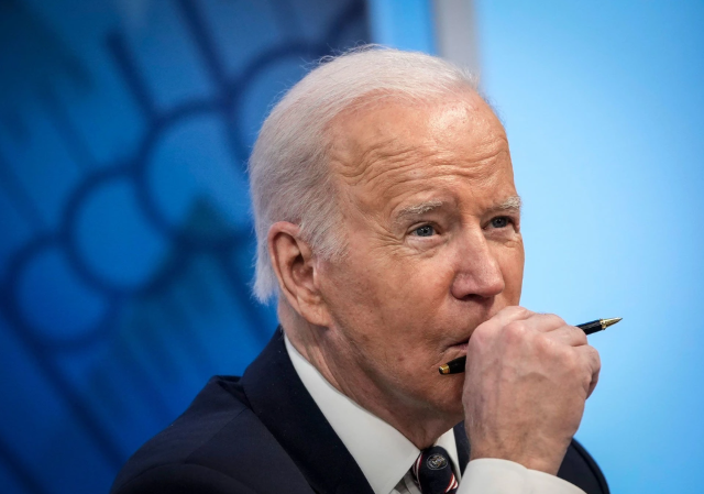 Tong-thong-donald-trump-co-hanh-dong-gay-chu-y-sau-khi-biet-tin-ong-biden-bi-ung-thu