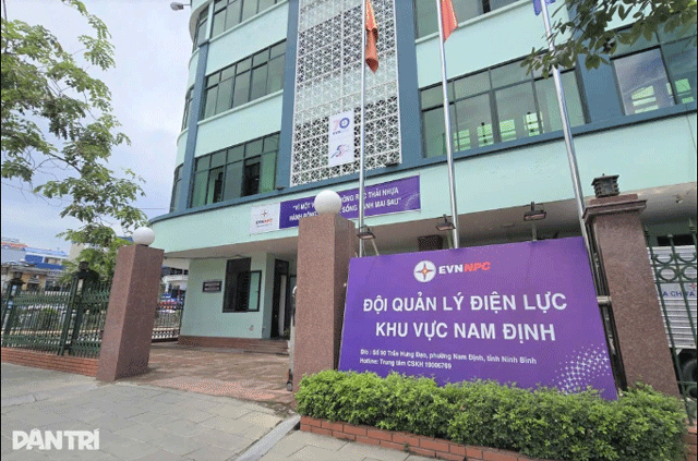 Dien-luc-len-tieng-ly-giai-nguyen-nhan-hoa-don-tien-dien-thang-8-cua-cu-ba-don-than-het-12-trieu