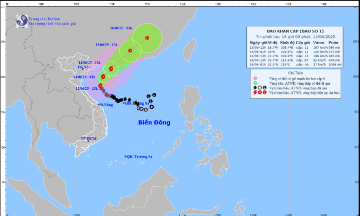 Bao-so-1-giat-cap-14-tien-vao-vinh-bac-bo-4-nguoi-mat-tich-hang-nghin-nha-dan-ngap-sau