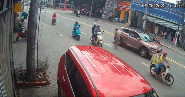Cai-ket-dang-vu-nguoi-dan-ong-dap-nga-va-chui-boi-co-gai-di-xe-om-cong-nghe-ngay-giua-duong-2