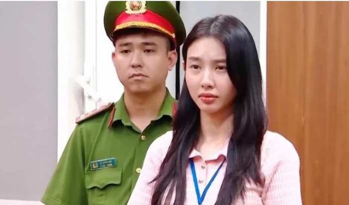 phan-ung-cua-netizen-khi-xuat-hien-bai-viet-keu-goi-hoa-hau-thuy-tien-nen-duoc-tai-ngoai-3 (1)