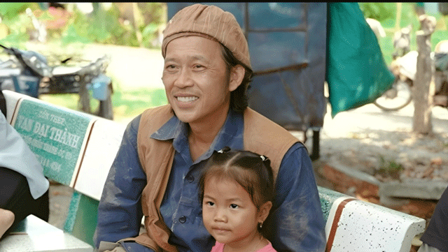 Bo-phim-bom-tan-thu-20-ty-dong-ngay-dang-ap-dao-phong-ve-mang-me-bo-di-bi-bo-xa-ve-doanh-thu-2