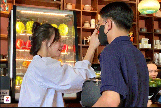 Ro-tin-gia-dinh-nan-nhan-bi-tong-tai-ra-hieu-danh-o-quan-ca-phe-giau-nhat-nhi-ha-noi