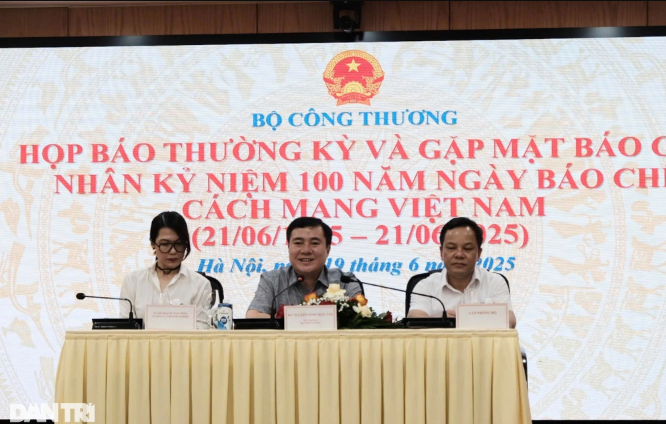 Bo-cong-thuong-len-tieng-viec-xu-ly-don-to-cao-chu-thanh-huyen-ban-hang-khong-co-hoa-don-chung-tu-1