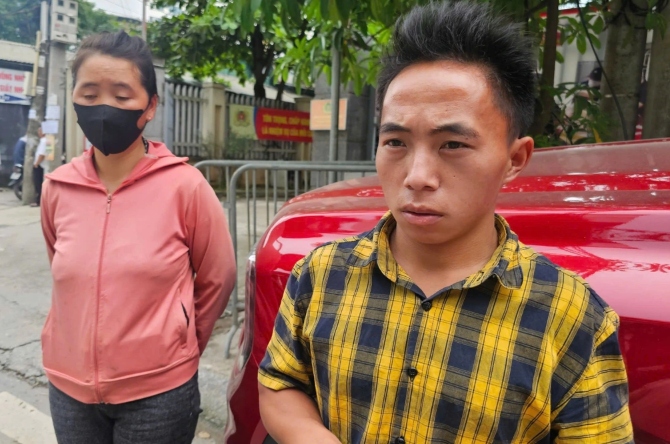 Cong-an-vach-tran-thu-doan-tai-ben-xe-tu-vu-2-nguoi-vung-cao-bi-chem-4-9-trieu-tien-xe-gay-bao-du-luan