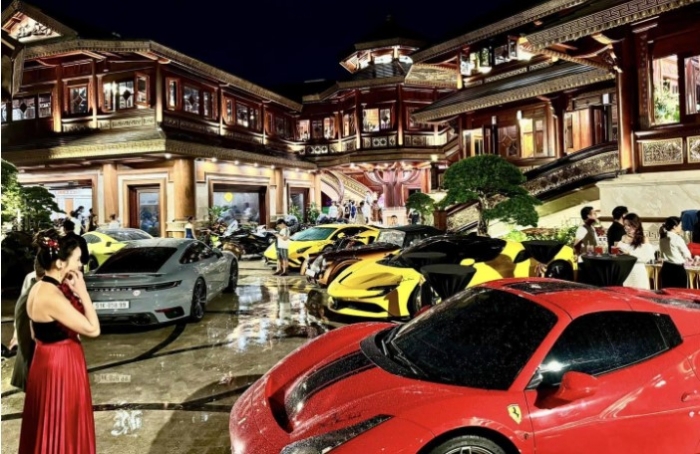 he-lo-nguon-tien-giup-sep-mailisa-so-huu-biet-phu-4000m2-dan-sieu-xe-va-khoi-tai-san-khung-2