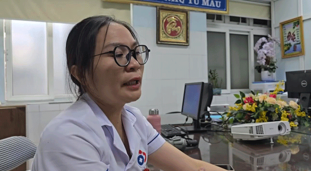 Dieu-duong-va-nguoi-nha-benh-nhan-ke-lai-giay-phut-nam-thanh-nien-dam-7-nguoi-o-bv-san-nhi-nghe-an-5