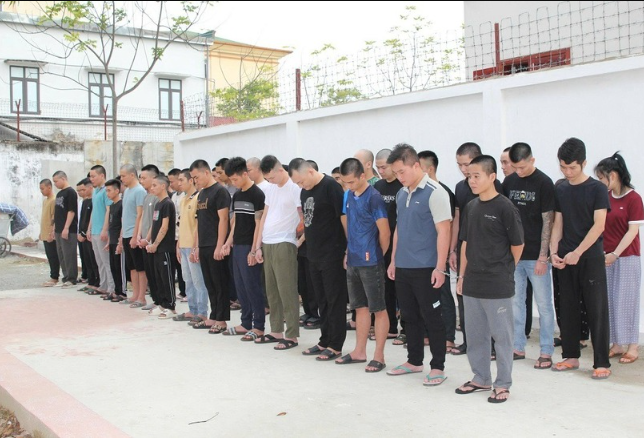 Choang-truoc-biet-thu-vo-cung-xa-hoa-cua-doi-tuong-cam-dau-duong-day-lua-dao-chiem-doat-hon-2000-ty