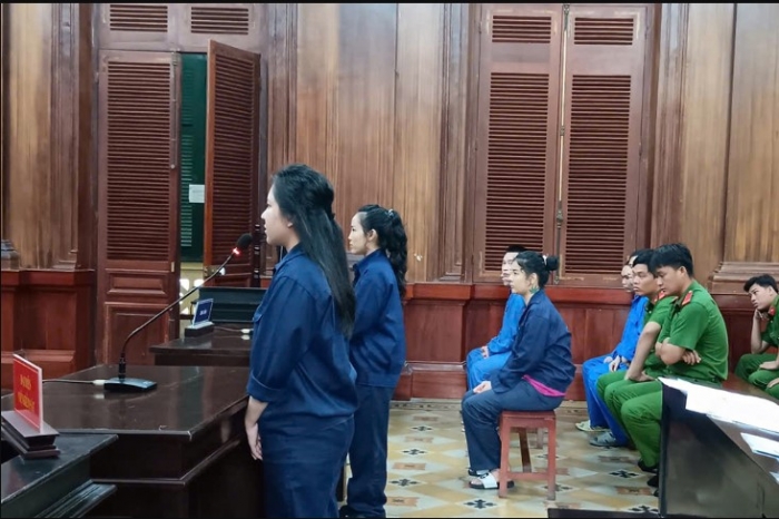 tphcm-xu-ly-ban-gai-moi-cua-nguoi-yeu-cu-vi-ghen-tuong-co-gai-nhan-ket-cuc-dang-1