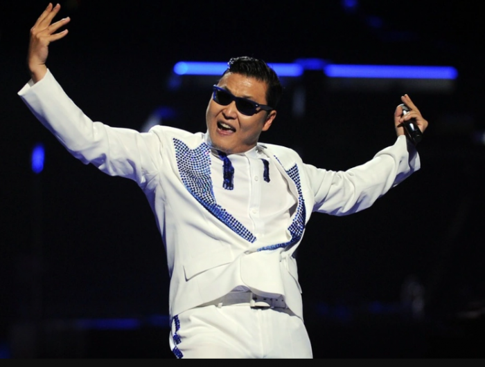 Nong-he-lo-loat-thong-tin-doi-tu-it-ai-biet-ve-ong-hoang-gangnam-style0-psy-vua-bi-bat-3