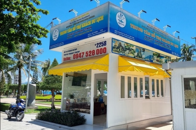 Xem-xet-cho-nguoi-chay-xich-lo-giat-tien-cua-nu-du-khach-ra-khoi-nghiep-doan-xich-lo-nha-trang-2