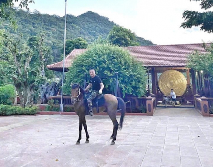 Trun-giang-ho-vi-ngo-khet-tieng-xu-thanh-giau-den-muc-nao-he-lo-thu-choi-di-thuong-cua-ong-trum-7