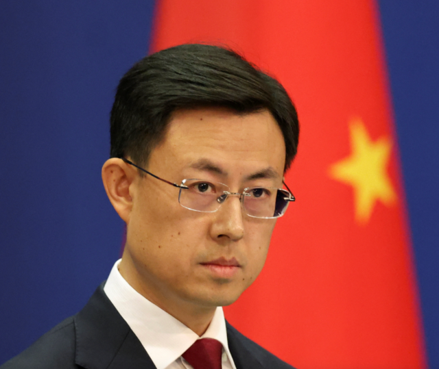 nong-trung-quoc-bat-dau-dam-phan-voi-my-sau-1-thang-tt-trump-tuyen-bo-chinh-sach-thue-quan-doi-ung
