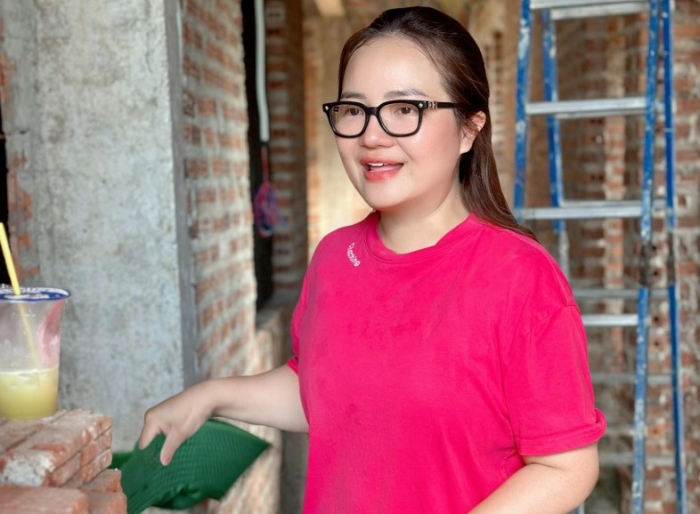 sau-khi-bi-khoi-to-do-tron-thue-2100-ty-hoang-huong-co-duoc-giam-nhe-hinh-phat-nho-lam-tu-thien