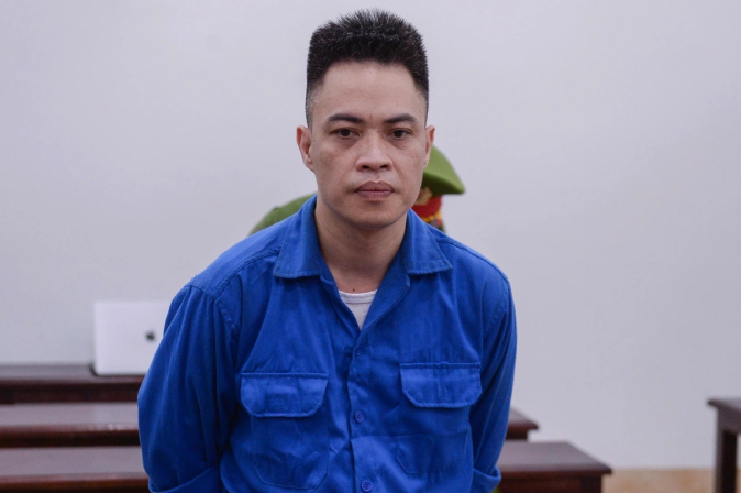 Xet-xu-tai-xe-lexus-danh-nam-shipper-tung-co-tien-an-co-y-gay-thuong-tich-va-to-chuc-danh-bac