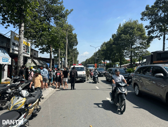 tphcm-dan-tinh-so-hai-khi-chung-kien-canh-tai-xe-taxi-di-nguoc-chieu-ting-tu-vong-nguoi-dan-ong-di-xe-may-3