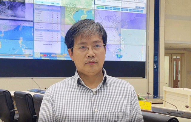 Tin-moi-nhat-ve-bao-so-13-kalmaegi-gio-manh-mua-lon-dien-rong-tu-chieu-toi-ngay-6-11