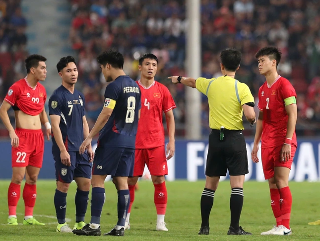 Netizen-viet-nam-ha-he-khi-supachok-doat-giai-ban-thang-dep-nhat-chung-ket-luot-ve-asean-cup-2024-3