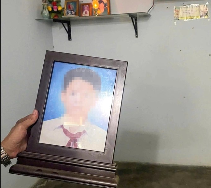 nam-thanh-nien-tung-song-trong-o-lua-dao-truc-tuyen-o-campuchia-he-lo-qua-trinh-lam-viec-nhe-luong-cao-gay-am-anh-2