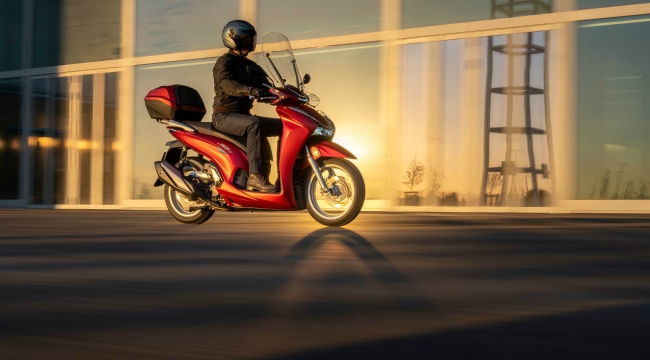 Cận cảnh Honda SH 350i 2021 vừa ra lò: ‘Vua tay ga’ giúp Honda tiếp tục thống trị thị trường ảnh 1