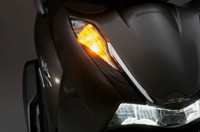 Cận cảnh Honda SH 350i 2021 vừa ra lò: ‘Vua tay ga’ giúp Honda tiếp tục thống trị thị trường ảnh 22