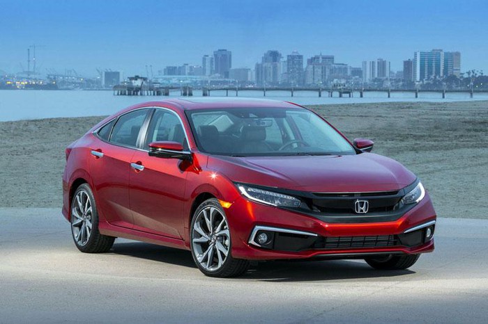 Chi tiết Honda Civic Sedan 2021 gi&aacute; chưa tới 500 triệu đồng, khiến Mazda &lsquo;sợ xanh mắt m&egrave;o&rsquo; ảnh 1