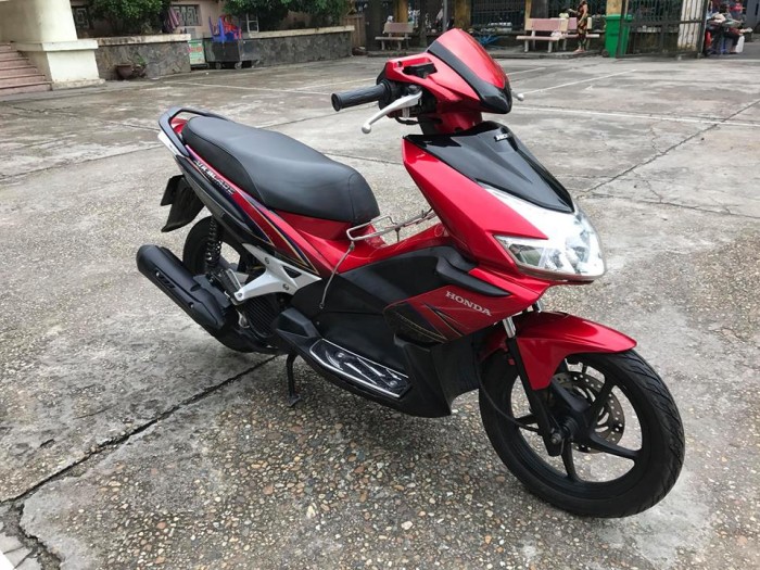 Honda Air Blade b&aacute;n với gi&aacute; sốc chỉ chưa tới 8 triệu đồng, khiến kh&aacute;ch Việt 'sốt s&igrave;nh sịch' ảnh 1