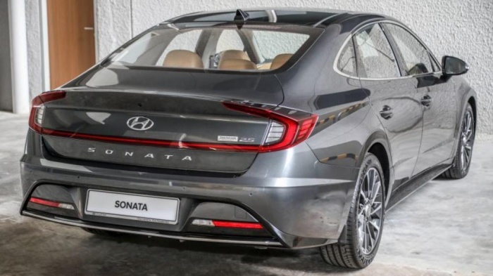 Hyundai Sonata 2020 chốt giá bán, sẵn sàng cạnh tranh sòng phẳng với Toyota Camry ảnh 2