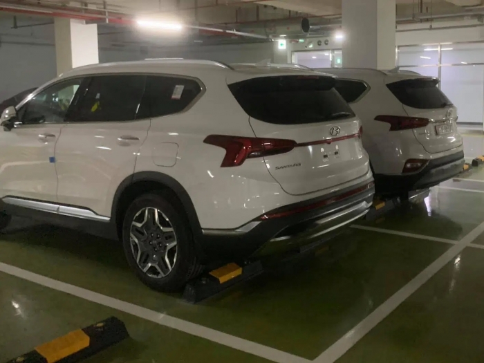 Chưa ra mắt, Hyundai Santa Fe 2021 tại Việt Nam đã lộ nội thất cực sang, Toyota Fortuner ‘run rẩy’ ảnh 3